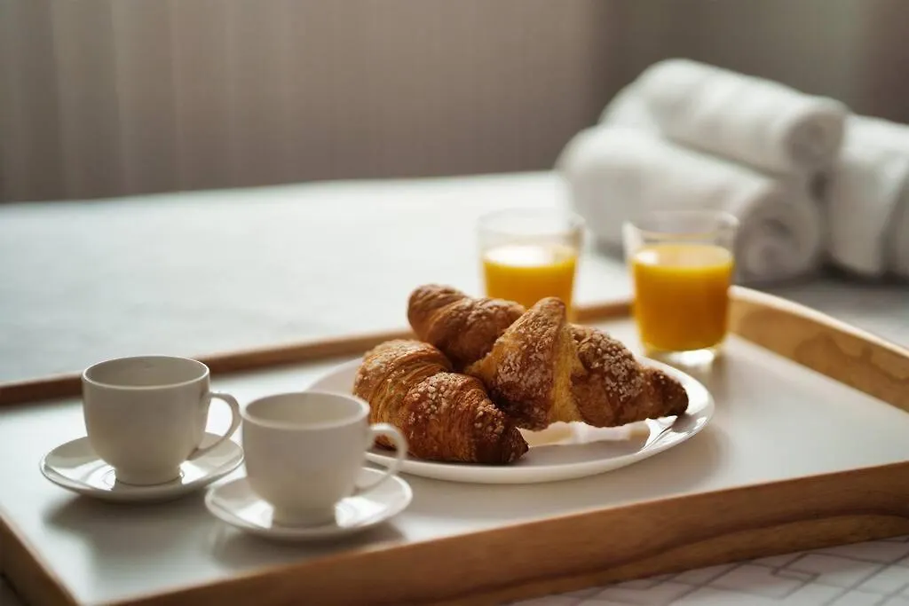 Cadorna'S Nest - Cozy And Central Milan Italy